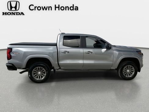 Used 2023 Chevrolet Colorado LT w/ LT Convenience Package II image 4