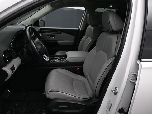 Certified 2023 Honda Pilot Elite image 20