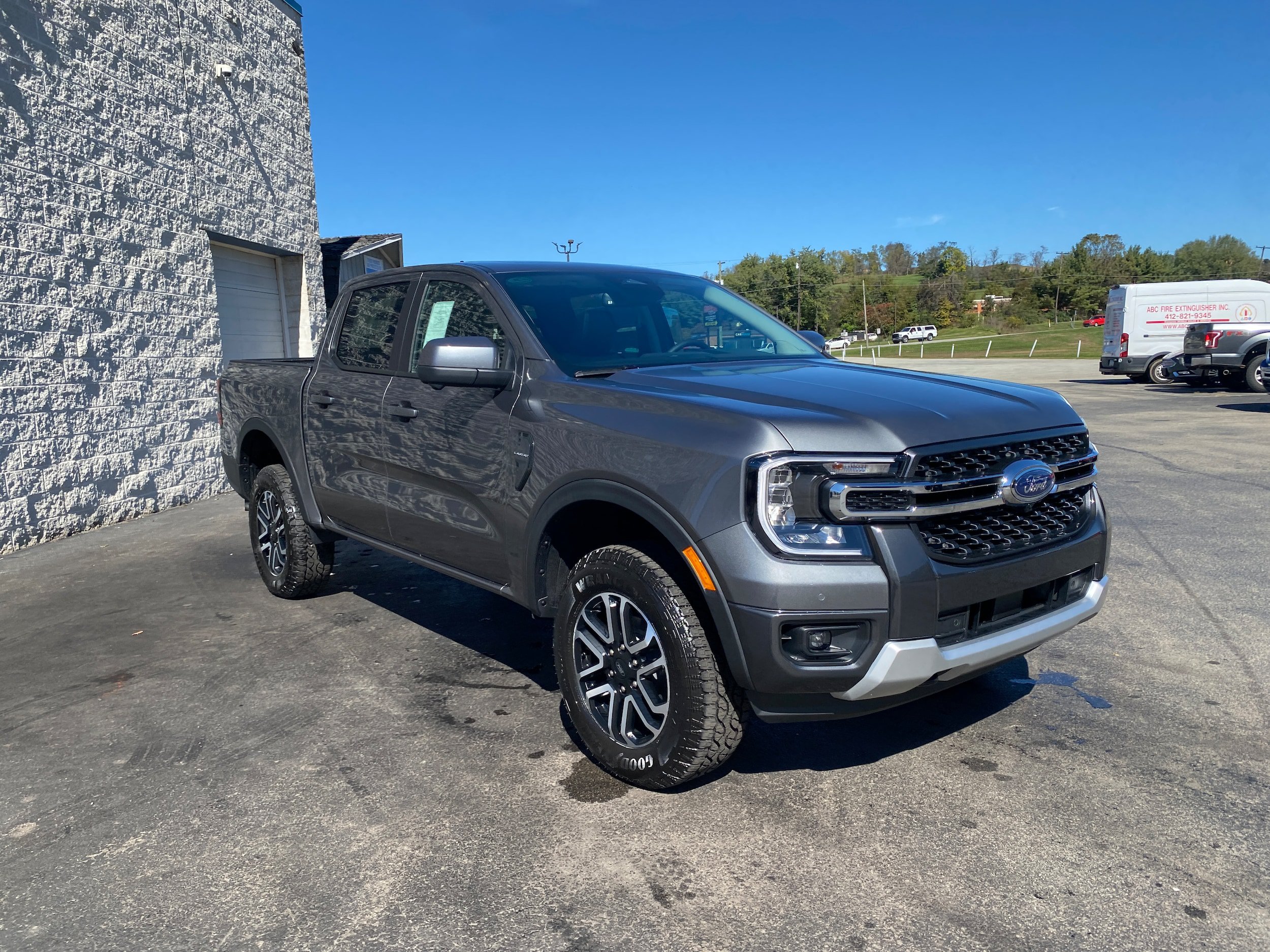 New 2026 Ford Ranger Lariat w/ Convenience Package AWD/4WD image 13