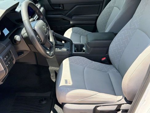 Used 2024 Toyota Tacoma SR5 RWD image 5