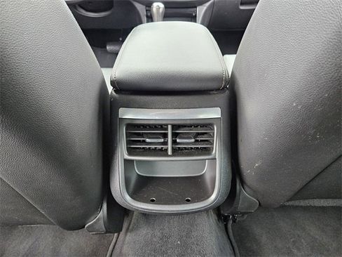 Used 2019 Chevrolet Impala LT image 10