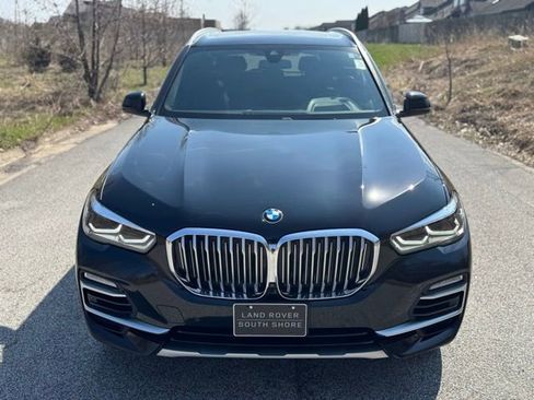 Used 2021 BMW X5 xDrive40i w/ Premium Package image 3
