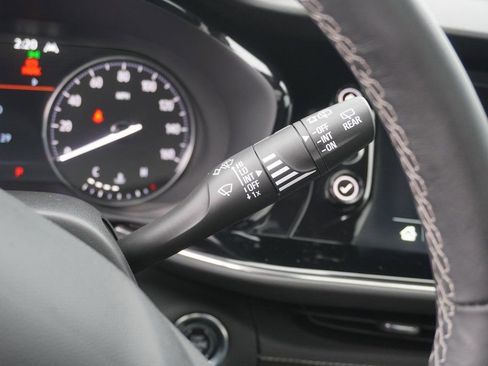 Used 2022 Buick Envision Avenir w/ Safety Package image 20