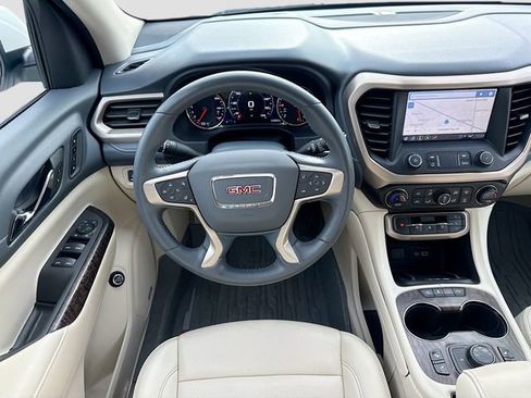 Used 2021 GMC Acadia Denali w/ Denali Ultimate Package image 24