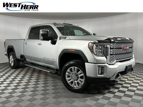 Used 2022 GMC Sierra 3500 Denali w/ Denali Ultimate Package AWD/4WD image 1