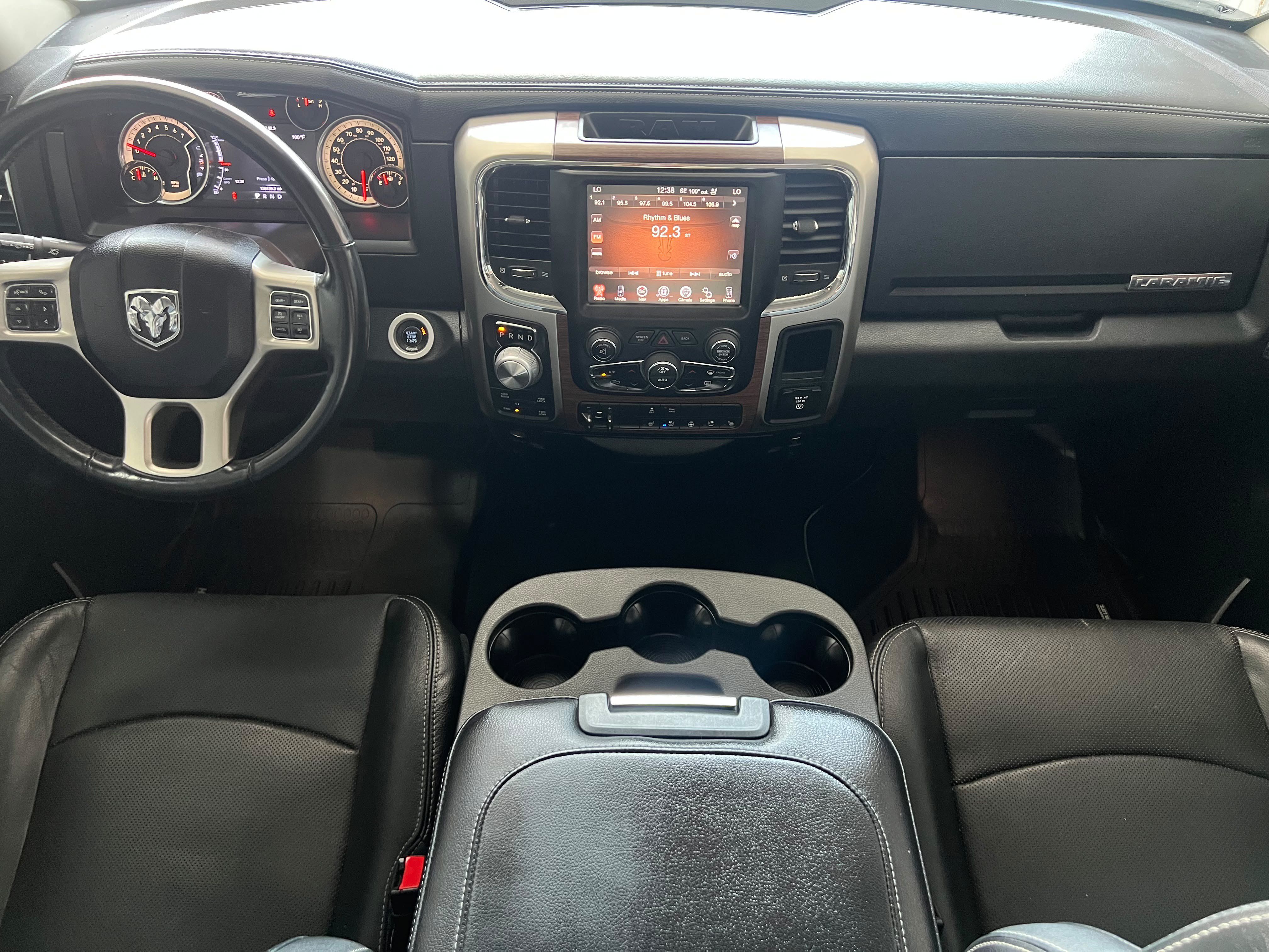 Used 2016 RAM 1500 Laramie w/ Convenience Group AWD/4WD image 20