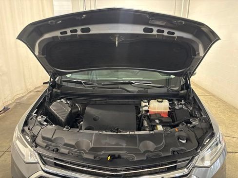Used 2020 Chevrolet Traverse LT FWD image 8