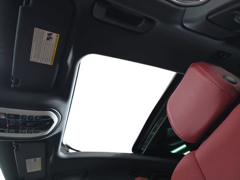 New 2026 Porsche Macan S image 28