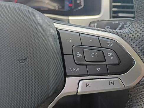 Used 2023 Volkswagen Atlas SEL Premium AWD/4WD image 16
