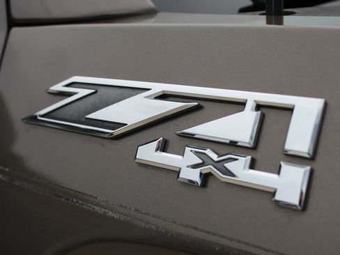 Used 2014 GMC Sierra 1500 SLT w/ SLT Preferred Package AWD/4WD image 33