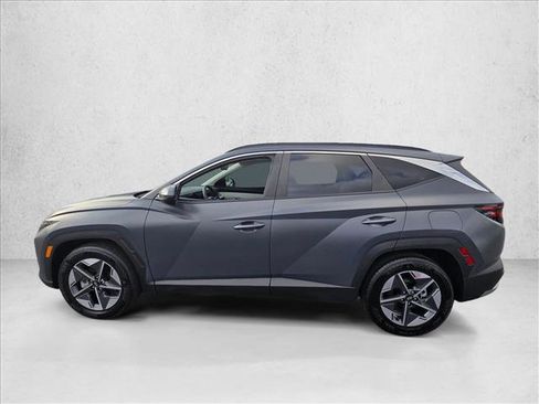 Certified 2025 Hyundai Tucson SEL image 9