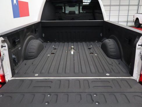 Used 2017 Ford F350 4x4 Crew Cab Super Duty image 28