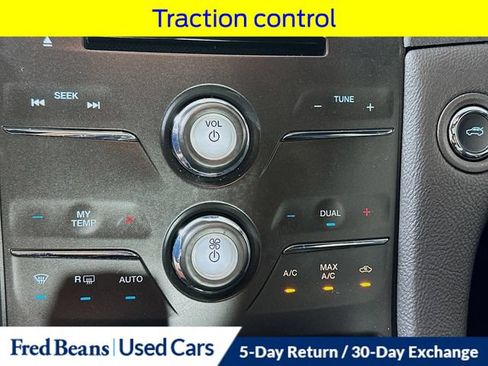 Certified 2018 Ford Taurus SEL w/ Equipment Group 201A FWD image 20