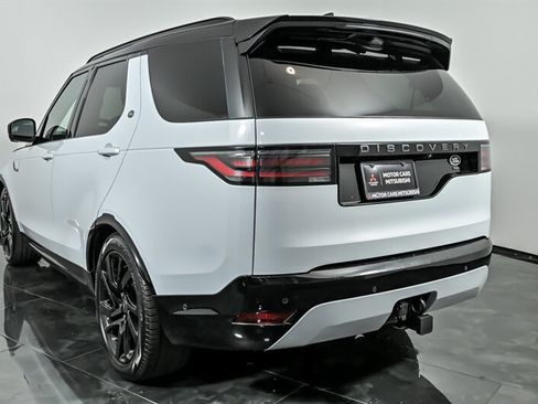 Used 2023 Land Rover Discovery S R-Dynamic AWD/4WD image 7