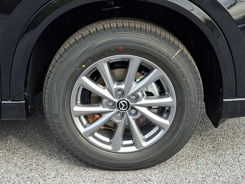 New 2025 MAZDA CX-5 AWD 2.5 S w/ Preferred Package image 9