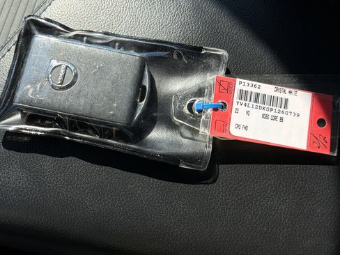 Certified 2023 Volvo XC60 B5 Core image 38