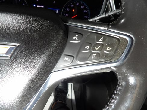 Used 2019 Chevrolet Equinox LT FWD image 17