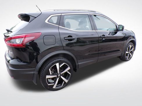 Used 2022 Nissan Rogue Sport SL w/ Premium Package AWD/4WD image 7