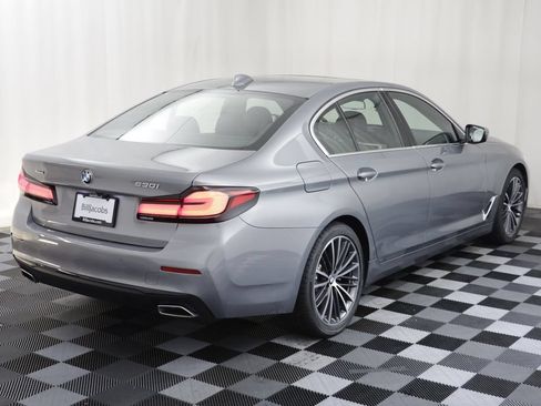 Used 2023 BMW 530i xDrive w/ Convenience Package AWD/4WD image 19