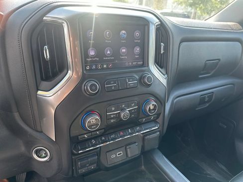 Used 2019 Chevrolet Silverado 1500 RST AWD/4WD image 12