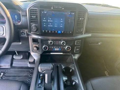 Used 2025 Ford F150 Lariat w/ FX4 Off-Road Package image 11
