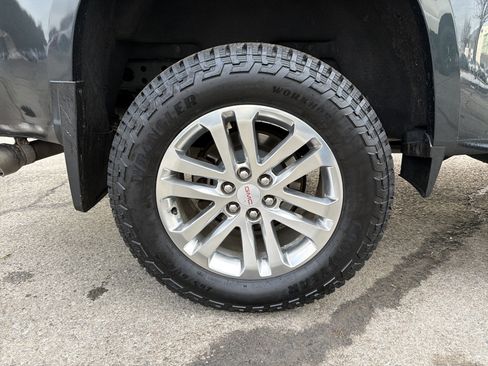 Used 2017 GMC Canyon SLT w/ Driver Alert Package image 34