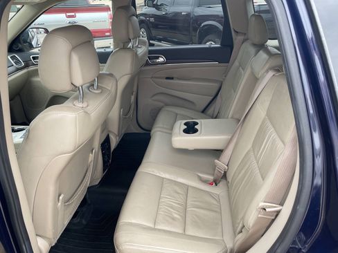 Used 2015 Jeep Grand Cherokee Limited AWD/4WD image 10