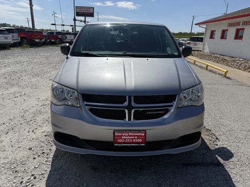 Used 2014 Dodge Grand Caravan SE w/ Quick Order Package 29E SE image 2