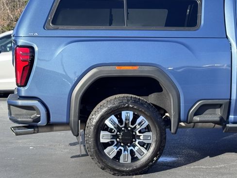 Used 2024 GMC Sierra 2500 Denali w/ Denali Reserve Package image 48