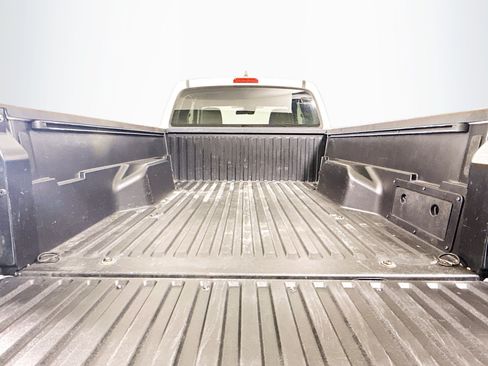 Used 2022 Toyota Tacoma SR RWD image 34