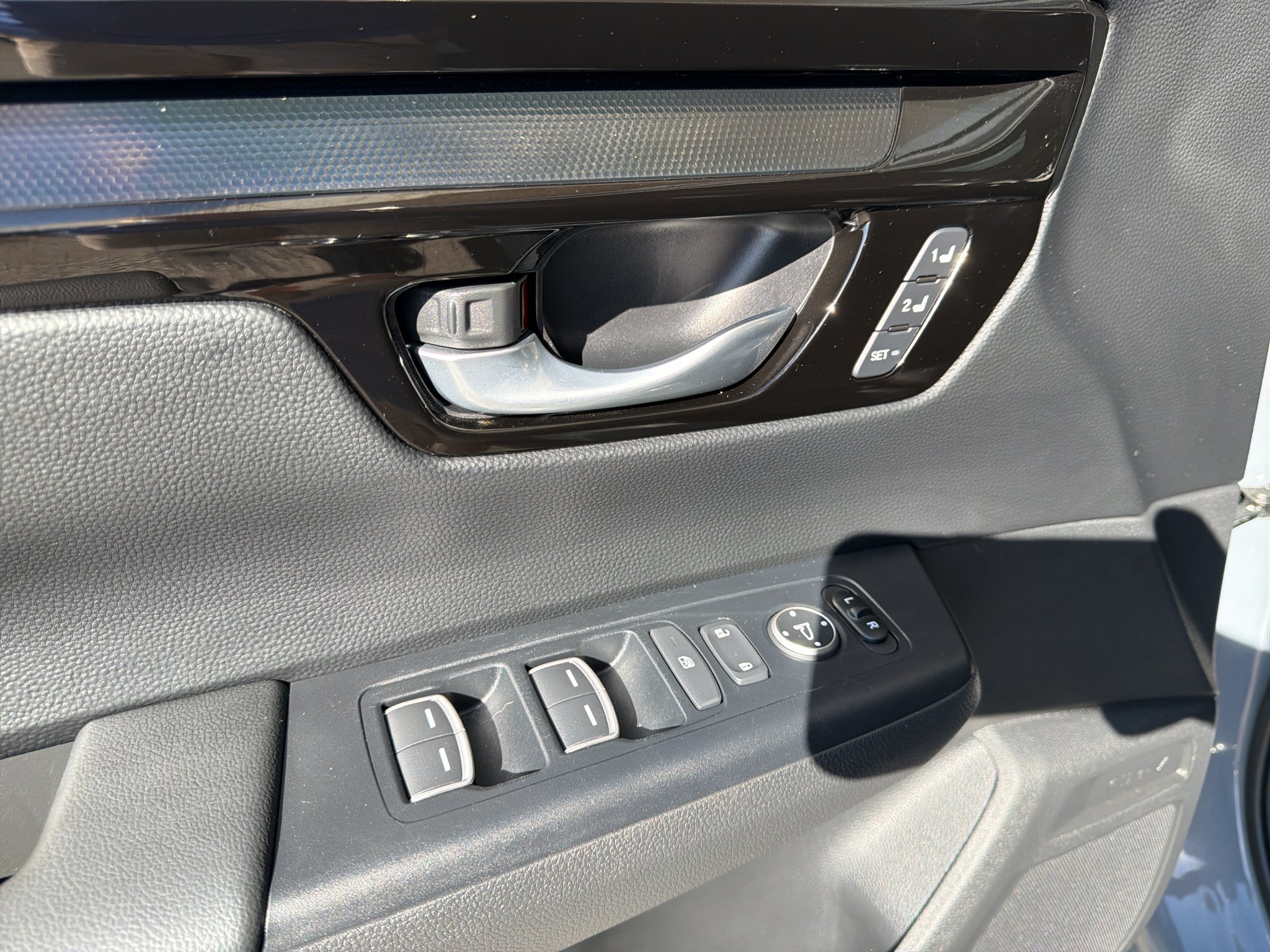 Used 2024 Honda CR-V Sport Touring image 16
