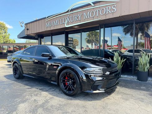 Used 2022 Dodge Charger Scat Pack RWD image 3