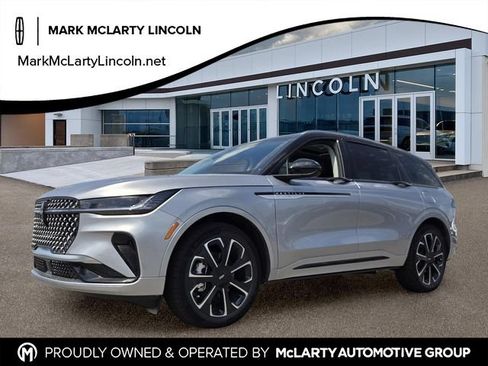 New 2026 Lincoln Nautilus Reserve AWD/4WD image 1