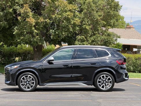 Used 2023 BMW X1 xDrive28i w/ Convenience Package AWD/4WD image 2