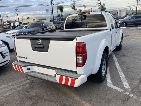 Used 2019 Nissan Frontier S image 8
