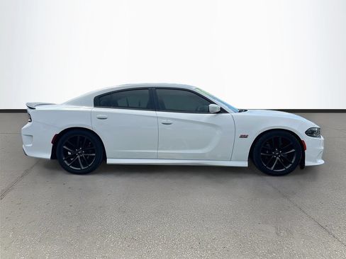 Used 2019 Dodge Charger Scat Pack w/ Plus Group RWD image 8
