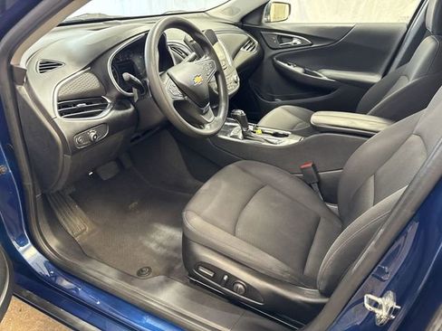Certified 2019 Chevrolet Malibu LT FWD image 11