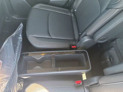 New 2026 Nissan Pathfinder SL image 10