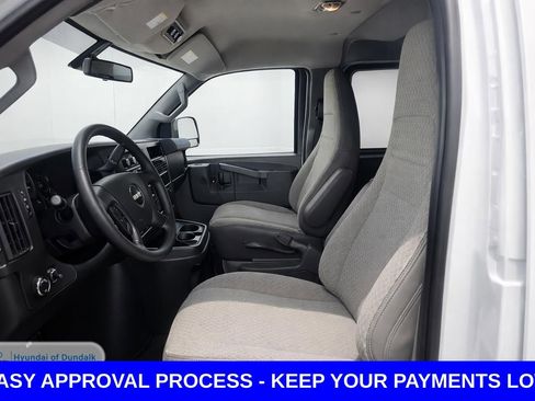 Used 2025 GMC Savana 3500 LT w/ LT Preferred Equipment Group RWD image 10
