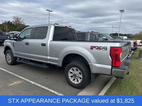 Certified 2020 Ford F250 XL w/ STX Appearance Package image 3