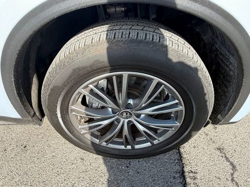 Used 2024 Alfa Romeo Stelvio Sprint image 15