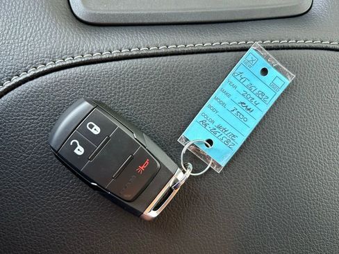 New 2024 RAM 3500 Tradesman image 39