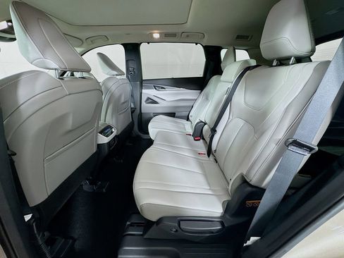 Certified 2026 INFINITI QX60 Luxe w/ Cargo Package image 31