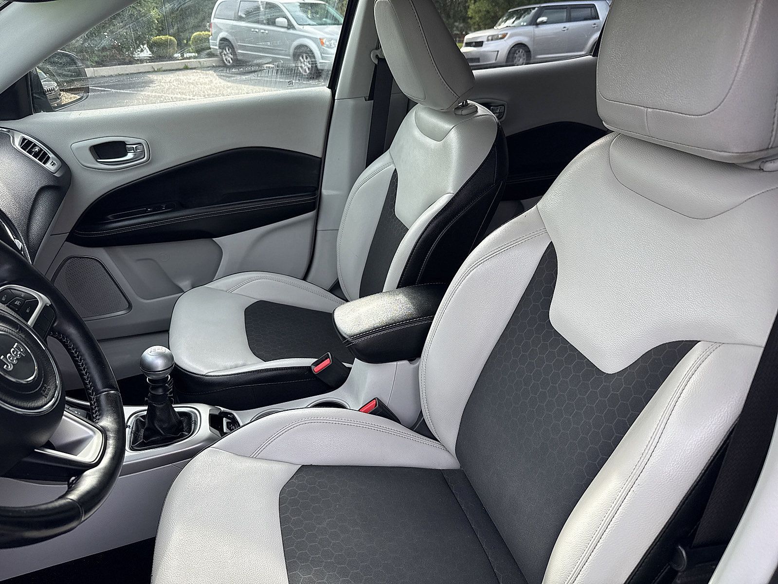 Used 2019 Jeep Compass Latitude w/ Popular Equipment Group AWD/4WD image 26