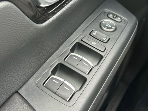 Used 2025 Honda CR-V Sport Touring image 26