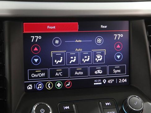 Used 2023 GMC Acadia SLE image 12