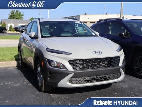Used 2023 Hyundai Kona SEL w/ Cargo Package AWD/4WD image 2