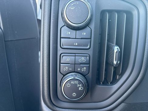 Used 2025 Chevrolet Silverado 3500 W/T w/ WT Convenience Package AWD/4WD image 18