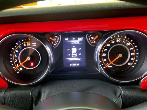 Used 2021 Jeep Wrangler Unlimited Sport AWD/4WD image 25