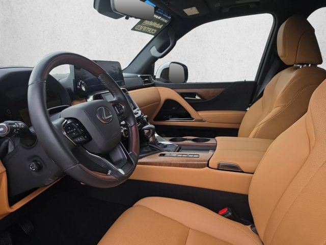Used 2026 Lexus LX 600 4WD w/ Accessory Package (2T) image 10